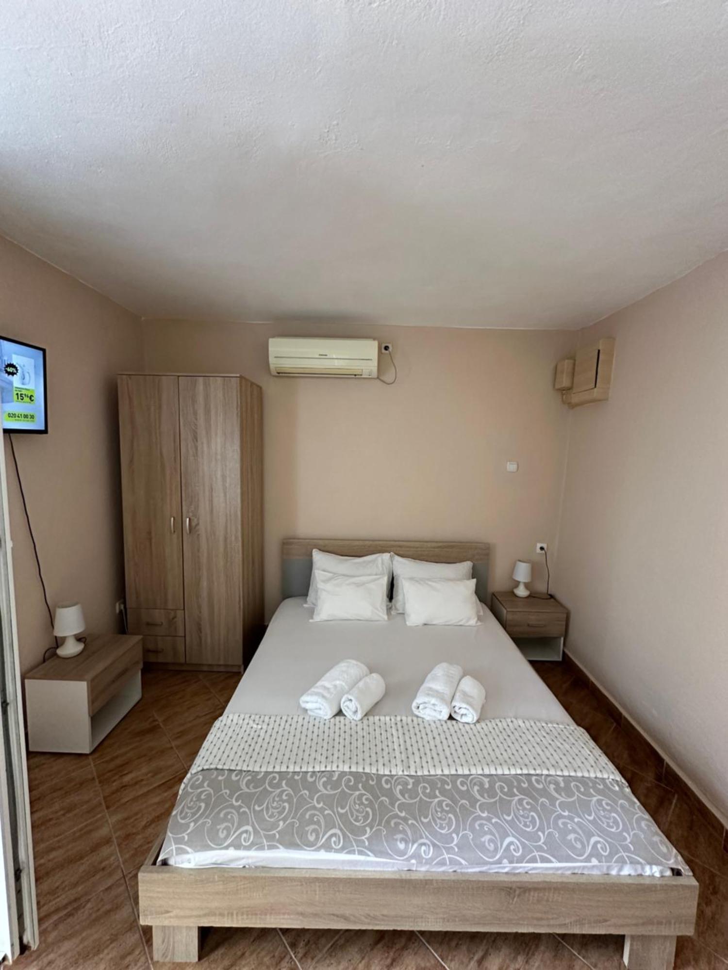 Apartman Nina 里桑 外观 照片