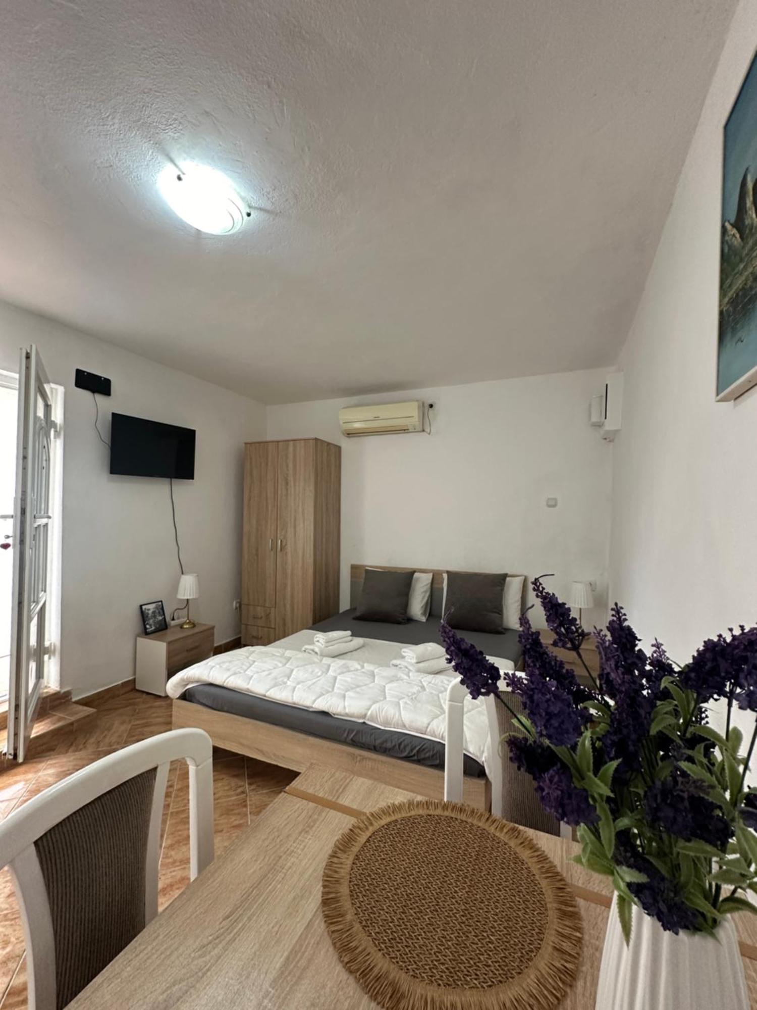 Apartman Nina 里桑 外观 照片