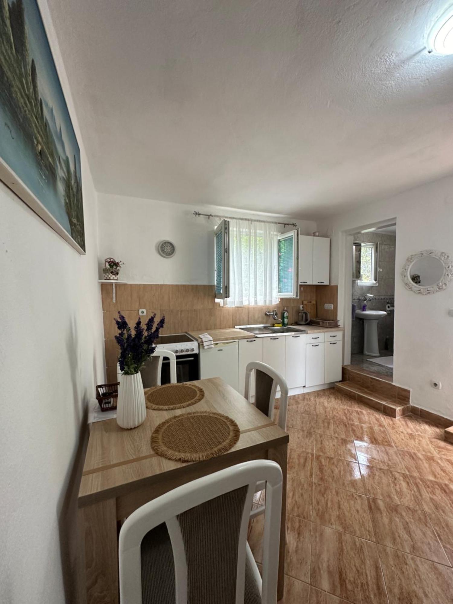 Apartman Nina 里桑 外观 照片
