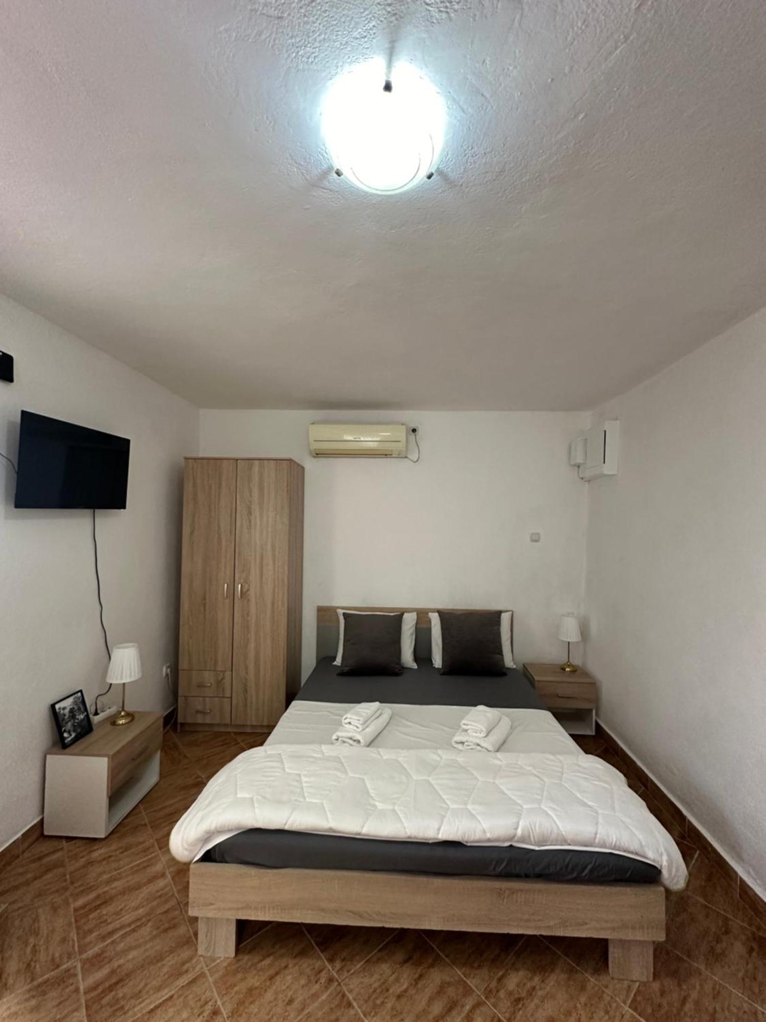 Apartman Nina 里桑 外观 照片